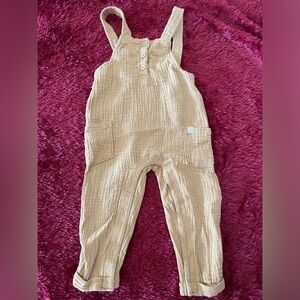Little Planet Organic By Carter’s romper in yellow mustard size 18 months.